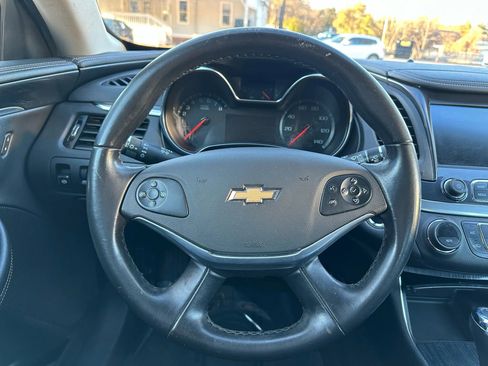 Used 2019 Chevrolet Impala LT image 24