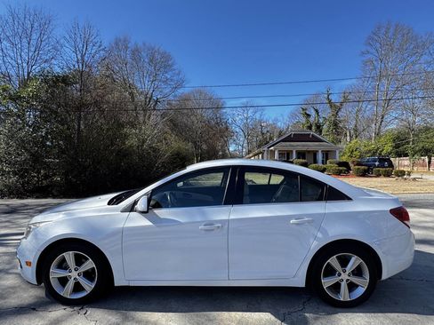 Used 2015 Chevrolet Cruze LT image 4