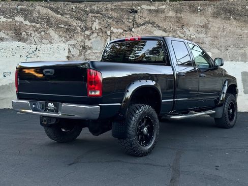 Used 2006 Dodge Ram 2500 Truck SLT AWD/4WD image 6