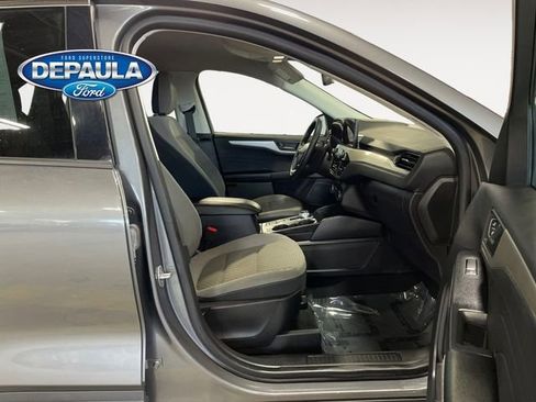 Used 2022 Ford Escape SE w/ Convenience Package image 19