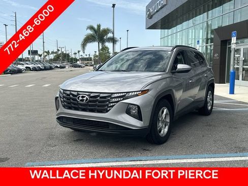 Used 2022 Hyundai Tucson SEL w/ Cargo Package FWD image 2
