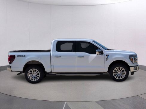 Used 2024 Ford F150 Lariat w/ Equipment Group 502A High AWD/4WD image 8