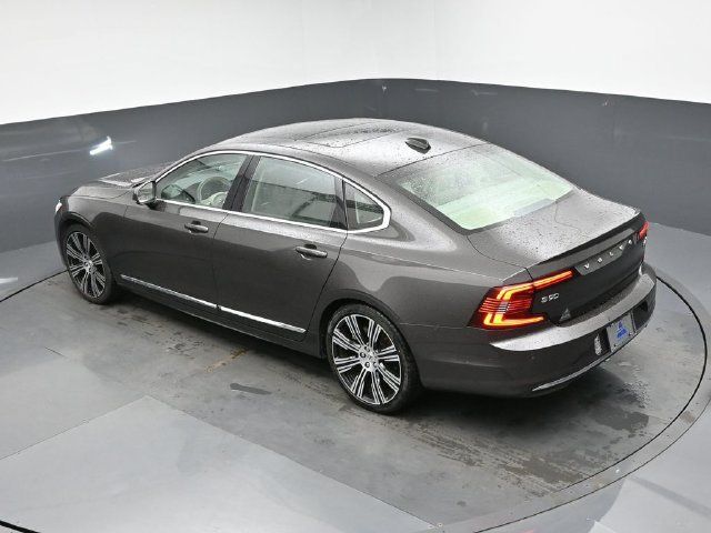 Used 2023 Volvo S90 B6 Ultimate w/ Lounge Package AWD/4WD image 20