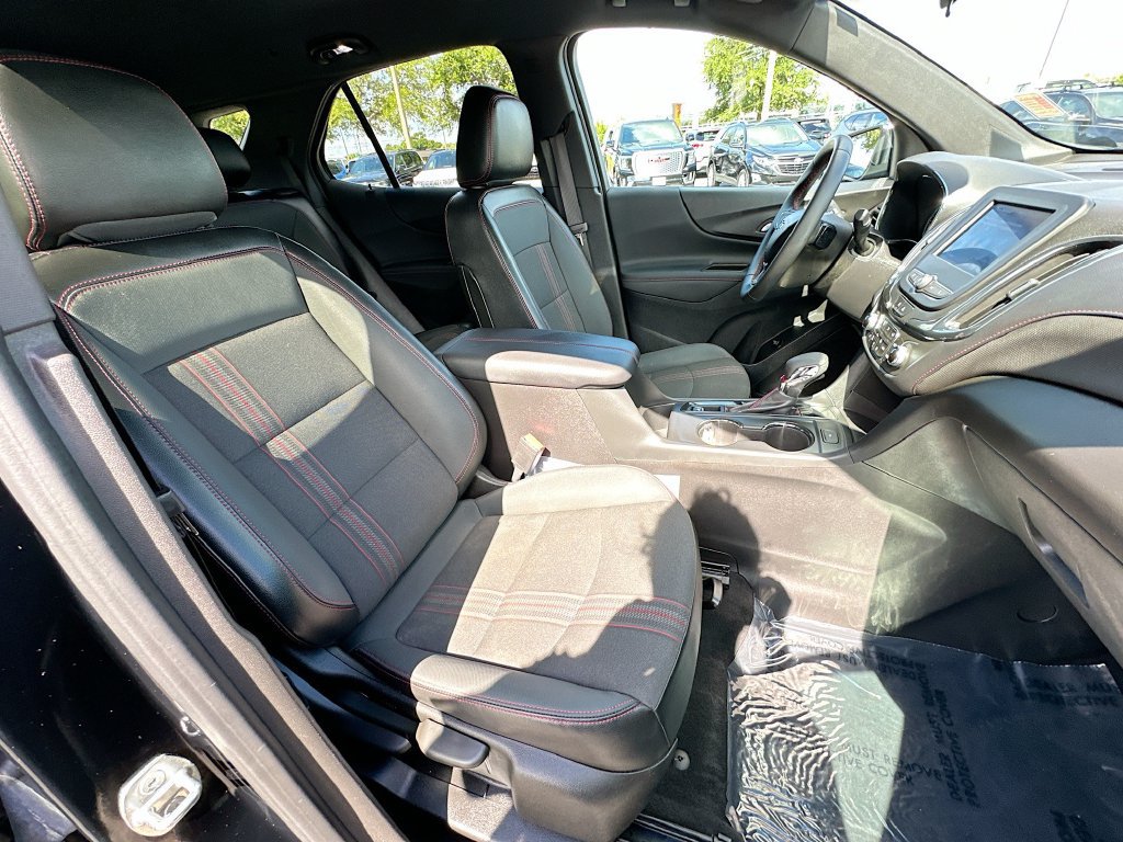 Used 2023 Chevrolet Equinox RS FWD image 26