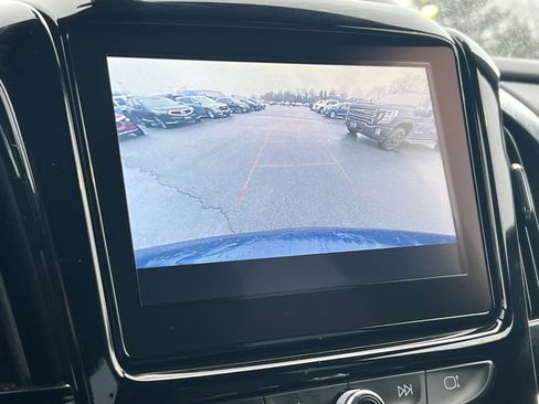 Used 2023 Chevrolet Traverse LT image 29