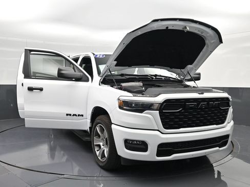 Used 2025 RAM 1500 Tradesman RWD image 32