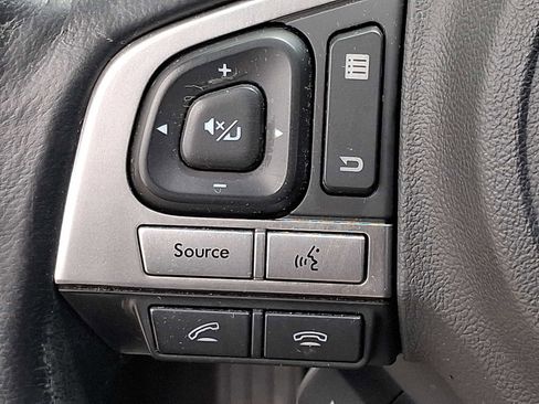Used 2016 Subaru Legacy 2.5i Premium AWD/4WD image 21
