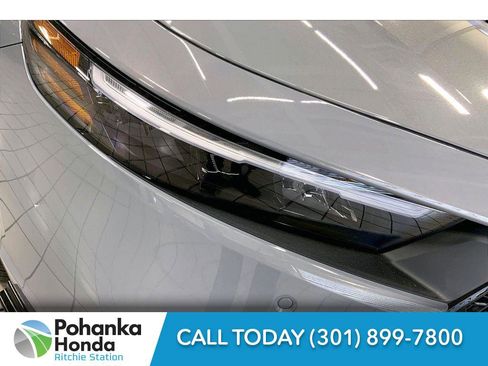 Used 2025 Honda Accord Touring image 16