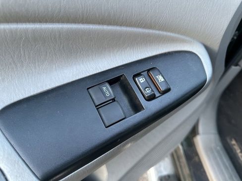 Used 2014 Toyota Tacoma 4x4 Access Cab V6 w/ SR5 Package image 15