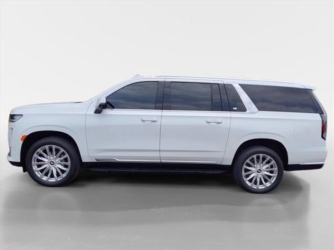 Used 2023 Cadillac Escalade ESV Premium Luxury w/ Performance Package AWD/4WD image 2