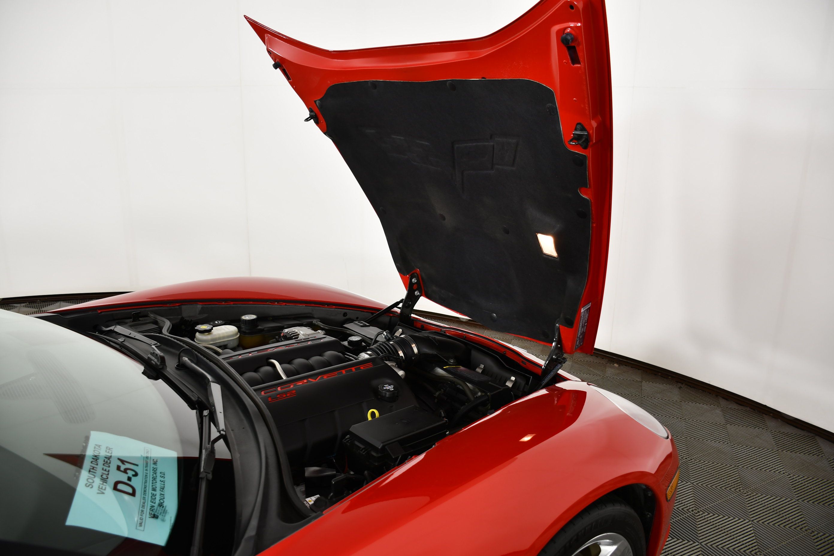 Used 2005 Chevrolet Corvette Coupe w/ Preferred Equipment Group RWD image 52