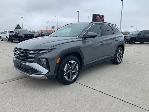 Used 2025 Hyundai Tucson SEL AWD/4WD image 9