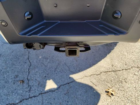 Used 2013 Ford F250 Lariat w/ Lariat Ultimate Pkg image 9