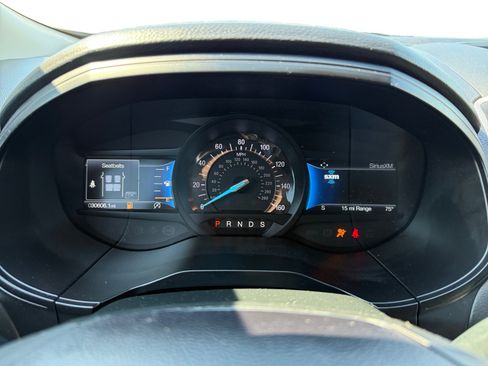 Used 2023 Ford Edge SEL w/ Convenience Package AWD/4WD image 11