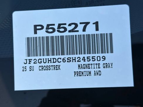Used 2025 Subaru Crosstrek 2.5i Premium AWD/4WD image 32