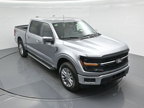 New 2025 Ford F150 XLT w/ Equipment Group 303A High image 36