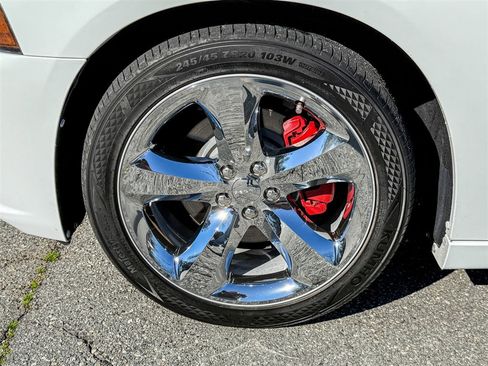 Used 2014 Dodge Charger R/T image 18