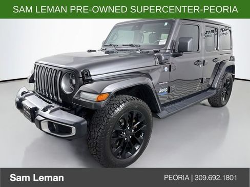 Used 2021 Jeep Wrangler Unlimited Sahara w/ Safety Group AWD/4WD image 3