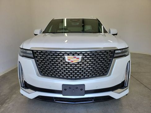 Used 2023 Cadillac Escalade Premium Luxury w/ LPO, Floor Liner Package AWD/4WD image 2