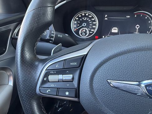 Used 2022 Genesis G70 2.0T w/ Prestige Package RWD image 28
