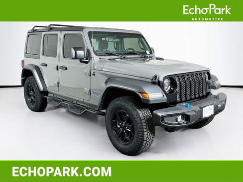 Used 2023 Jeep Wrangler Unlimited w/ Cold Weather Group AWD/4WD image 1