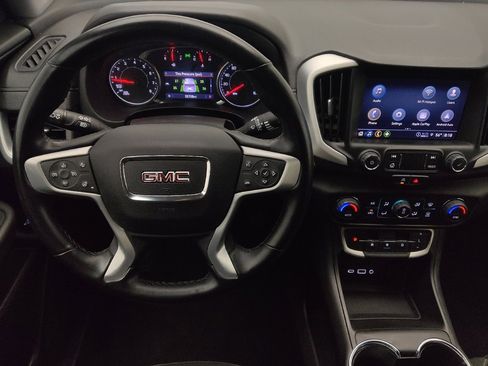 Used 2023 GMC Terrain SLT image 22