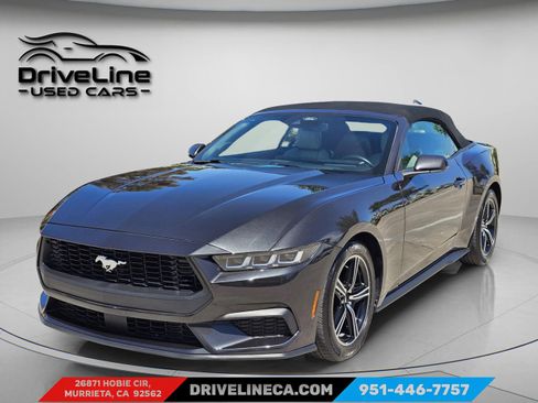 Used 2024 Ford Mustang Premium image 4