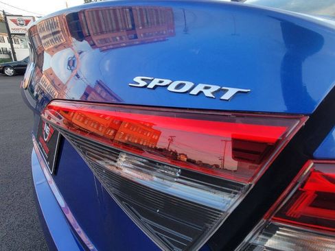 Used 2022 Honda Civic Sport image 28