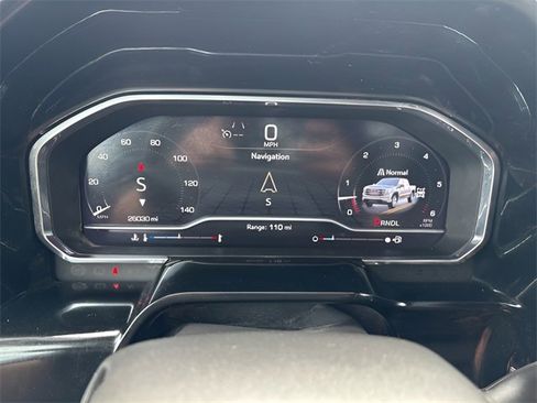 Used 2024 GMC Sierra 1500 Elevation image 12