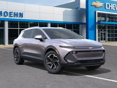 New 2026 Chevrolet Equinox EV LT FWD image 7