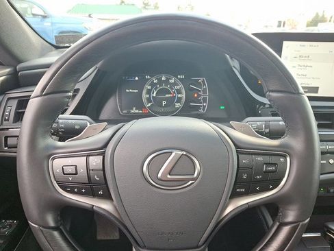Used 2024 Lexus ES 350 Ultra Luxury image 20