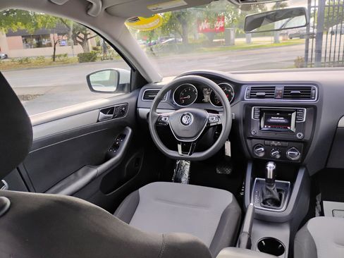 Used 2017 Volkswagen Jetta S FWD image 63