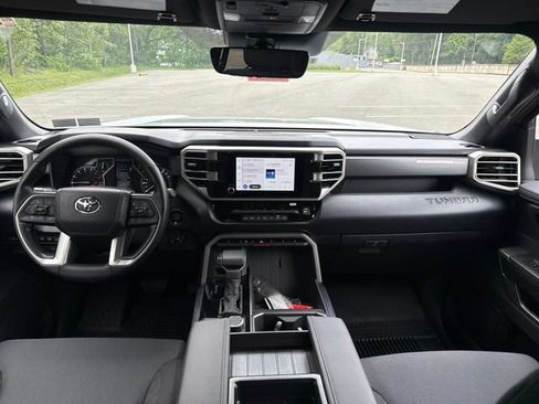 New 2026 Toyota Tundra SR5 AWD/4WD image 16