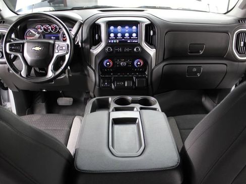 Used 2023 Chevrolet Silverado 2500 LT AWD/4WD image 29