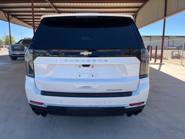 Used 2025 Chevrolet Suburban Premier AWD/4WD image 6