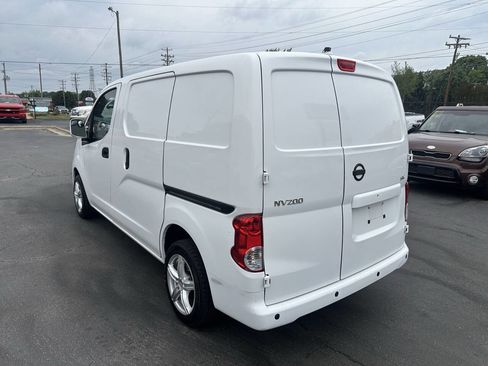 Used 2019 Nissan NV200 SV w/ Navigation Package FWD image 7