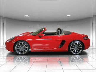 Used 2019 Porsche 718 Boxster image 1