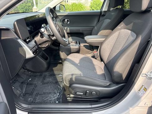 Used 2025 Hyundai Ioniq 5 SE RWD image 24