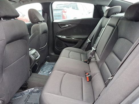 Used 2024 Chevrolet Malibu LT image 9