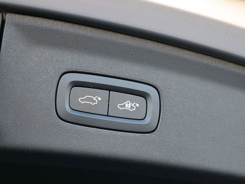 Used 2024 Polestar Polestar 2 image 24