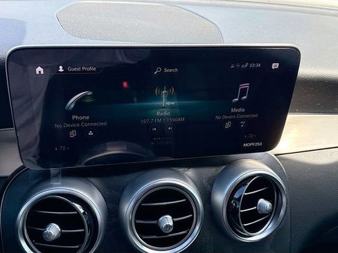 Used 2020 Mercedes-Benz GLC 300 4MATIC image 30