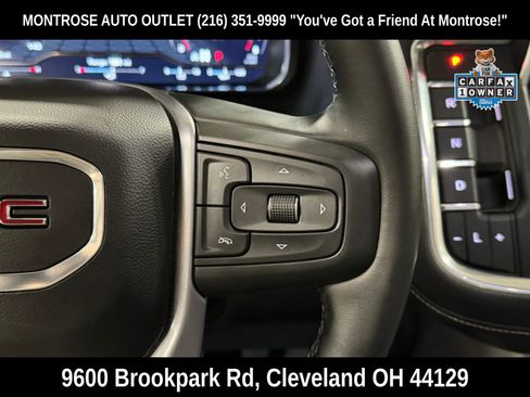 Used 2023 GMC Yukon XL SLT w/ SLT Premium Package image 20