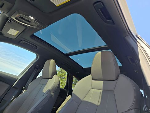 Certified 2025 Audi Q5 Premium w/ Premium Plus AWD/4WD image 27