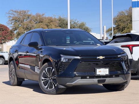 New 2026 Chevrolet Blazer EV LT w/ Super Cruise Package image 2