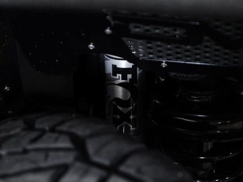 Used 2018 Jeep Wrangler Unlimited Rubicon AWD/4WD image 14