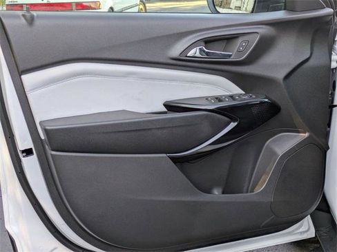 New 2026 Chevrolet Trax LT w/ Driver Confidence Package image 11