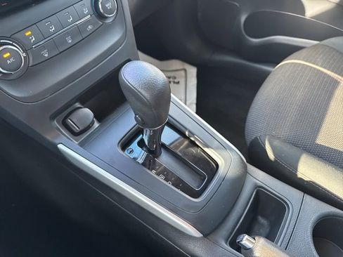 Used 2019 Nissan Sentra S w/ Appearance Package image 19