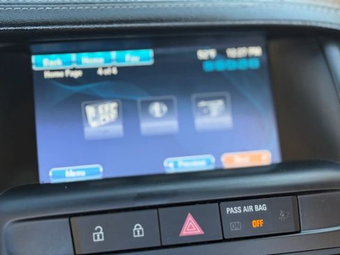 Used 2016 Buick Cascada Premium image 29