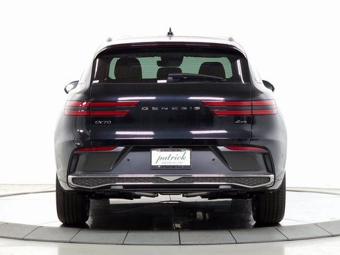 Used 2026 Genesis GV70 2.5T Advanced AWD/4WD image 7