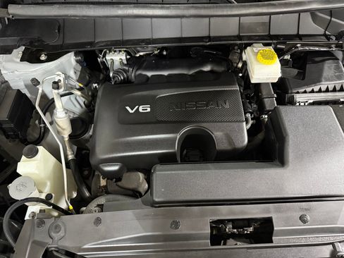 Used 2023 Nissan Pathfinder Platinum w/ Cargo Package image 48